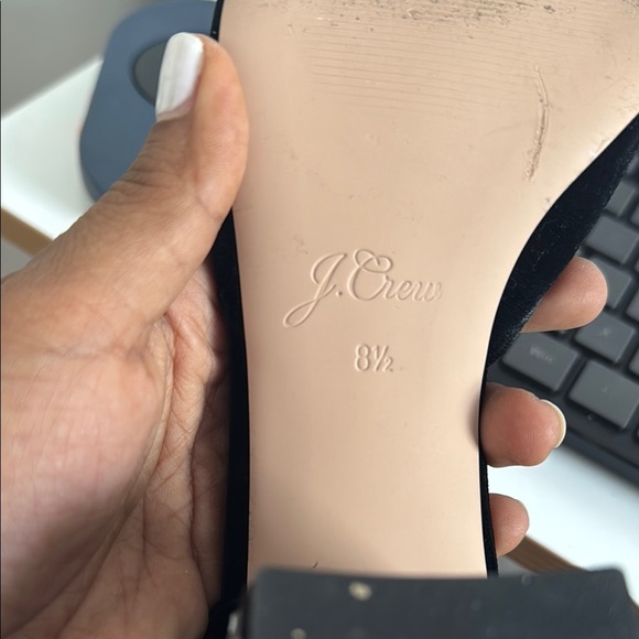 NEW J CREW Black Velvet block heel with Embellishments size 8.5 - Picture 8 of 8